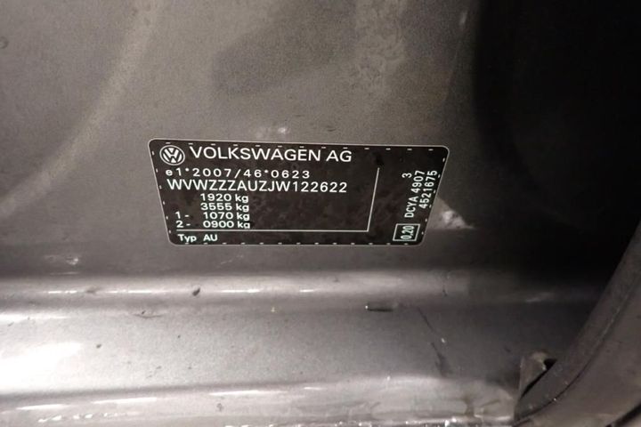 Photo 8 VIN: WVWZZZAUZJW122622 - VOLKSWAGEN GOLF 