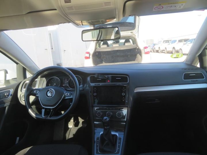 Photo 3 VIN: WVWZZZAUZJW142642 - VOLKSWAGEN GOLF 