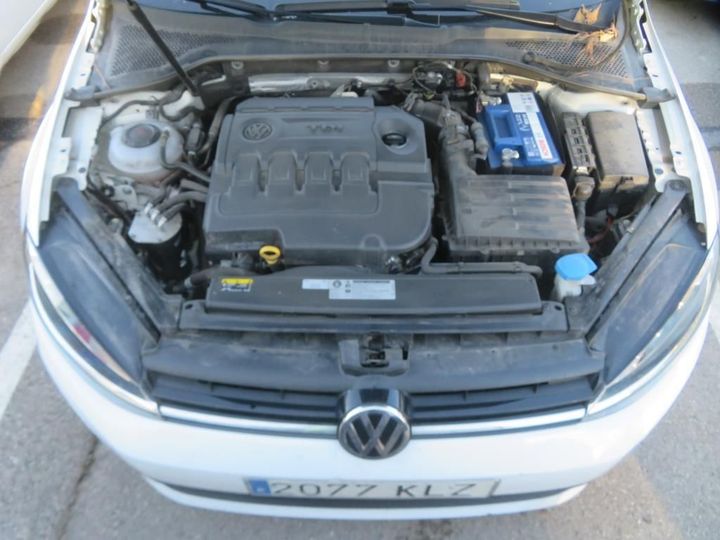 Photo 24 VIN: WVWZZZAUZJW143147 - VOLKSWAGEN GOLF 