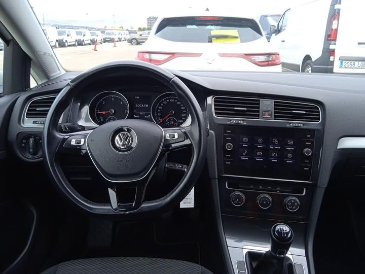 Photo 3 VIN: WVWZZZAUZJW144894 - VOLKSWAGEN GOLF 