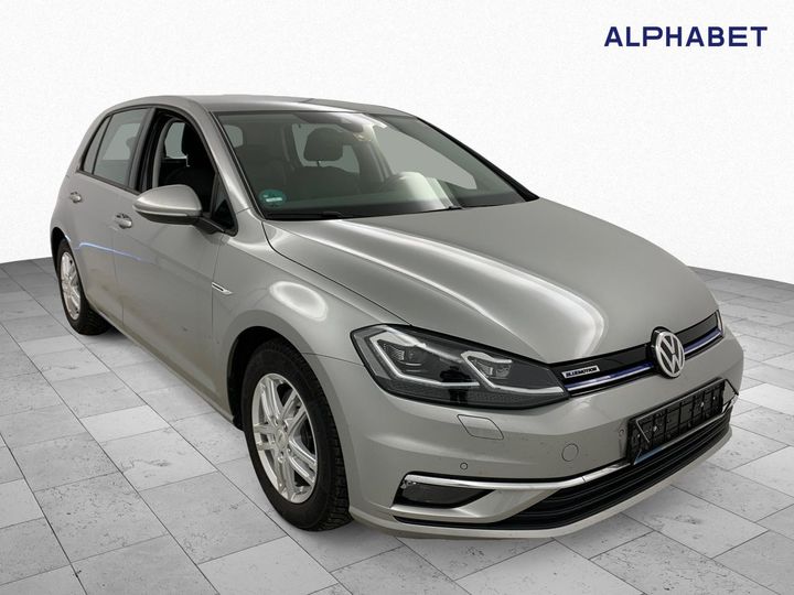 Photo 2 VIN: WVWZZZAUZJW237868 - VOLKSWAGEN GOLF 1.5 TSI 