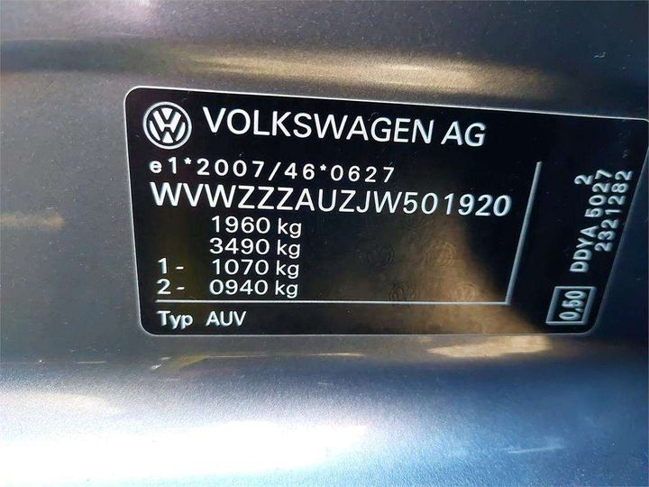 Photo 8 VIN: WVWZZZAUZJW501920 - VOLKSWAGEN GOLF 