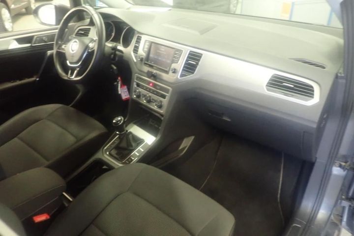 Photo 5 VIN: WVWZZZAUZJW520204 - VOLKSWAGEN GOLF 