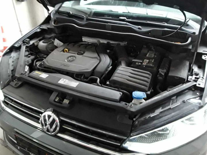 Photo 25 VIN: WVWZZZAUZJW658879 - VOLKSWAGEN GOLF 