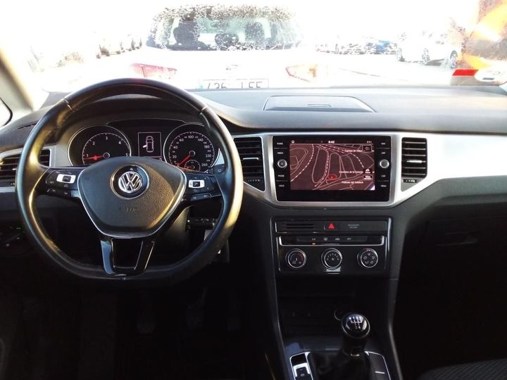 Photo 3 VIN: WVWZZZAUZJW687697 - VOLKSWAGEN GOLF 