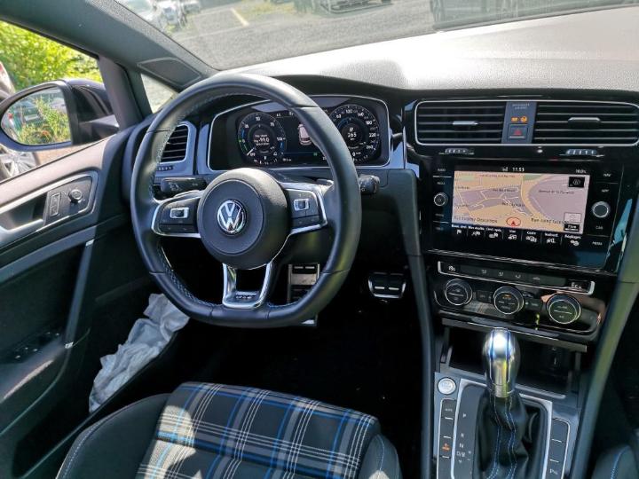 Photo 16 VIN: WVWZZZAUZJW802513 - VOLKSWAGEN GOLF 