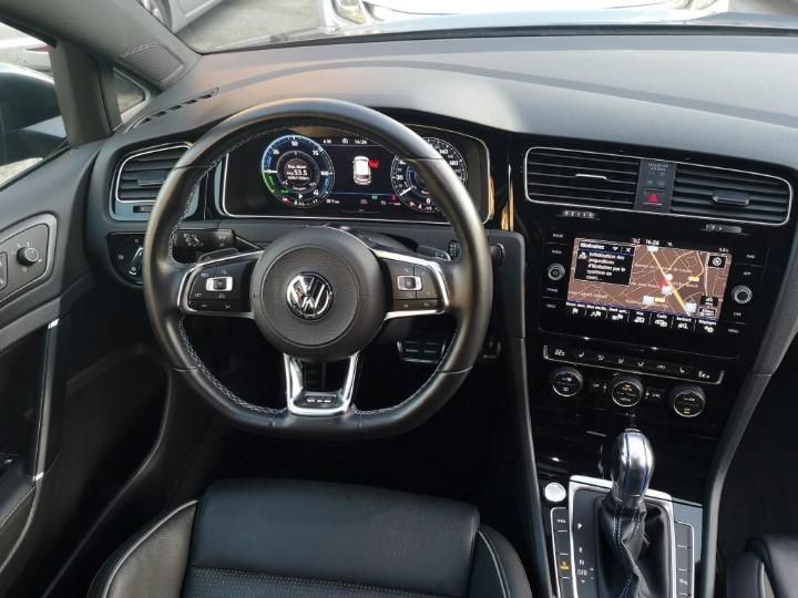 Photo 9 VIN: WVWZZZAUZJW804844 - VOLKSWAGEN GOLF 