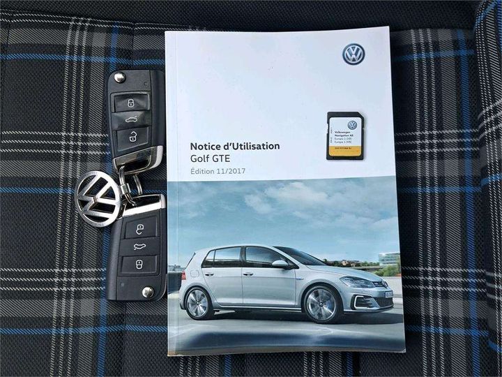 Photo 6 VIN: WVWZZZAUZJW811252 - VOLKSWAGEN GOLF 