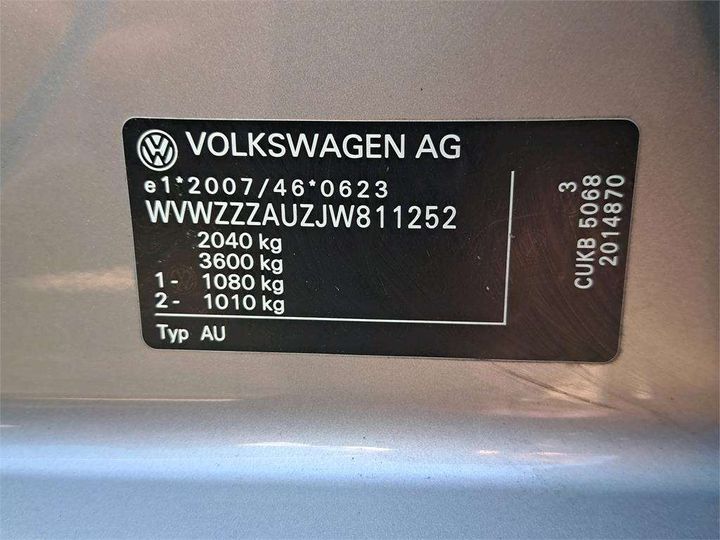 Photo 8 VIN: WVWZZZAUZJW811252 - VOLKSWAGEN GOLF 