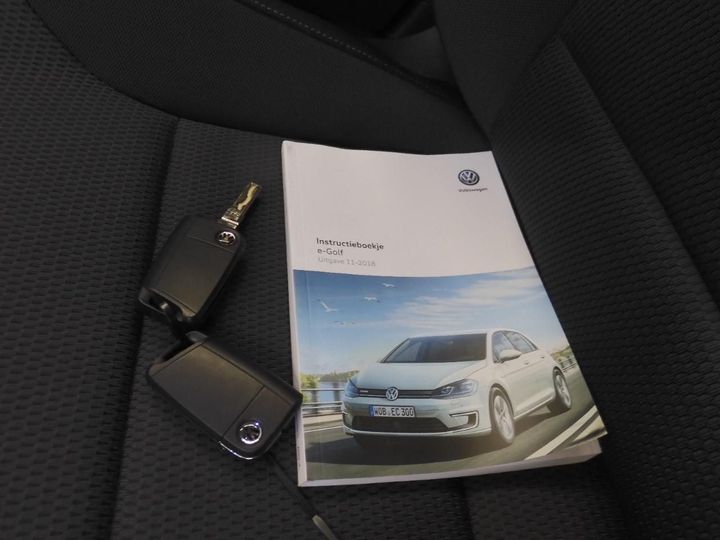 Photo 17 VIN: WVWZZZAUZK8910850 - VOLKSWAGEN GOLF 