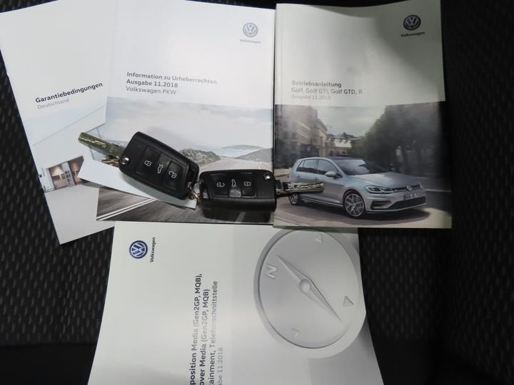 Photo 11 VIN: WVWZZZAUZKP094097 - VOLKSWAGEN GOLF 