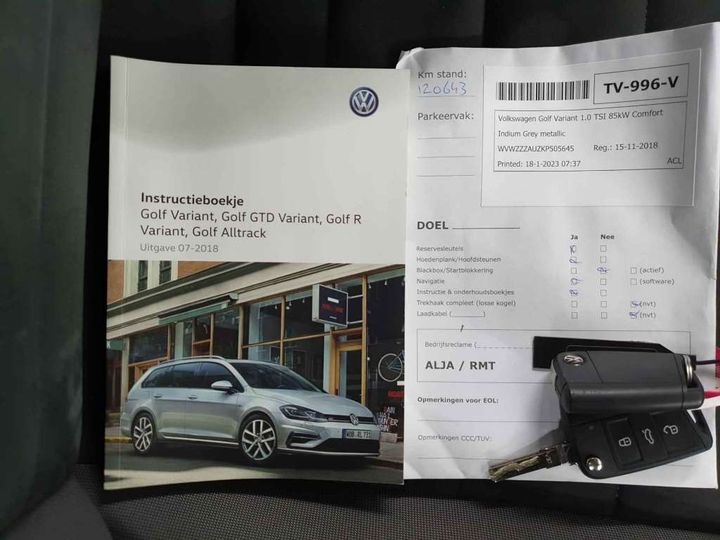 Photo 15 VIN: WVWZZZAUZKP505645 - VOLKSWAGEN GOLF 