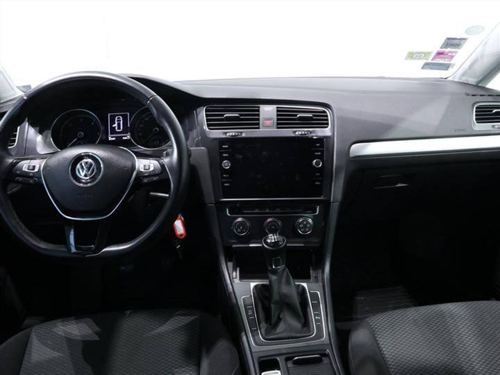 Photo 23 VIN: WVWZZZAUZKP520849 - VOLKSWAGEN GOLF 