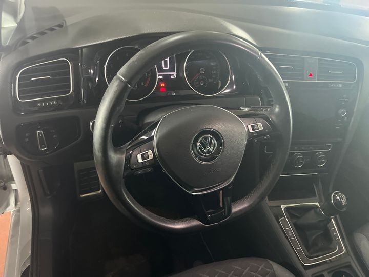 Photo 4 VIN: WVWZZZAUZKP527934 - VOLKSWAGEN GOLF 