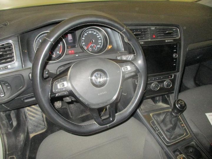 Photo 5 VIN: WVWZZZAUZKP585122 - VOLKSWAGEN GOLF 