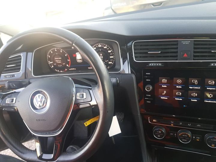 Photo 16 VIN: WVWZZZAUZKW102067 - VOLKSWAGEN GOLF 