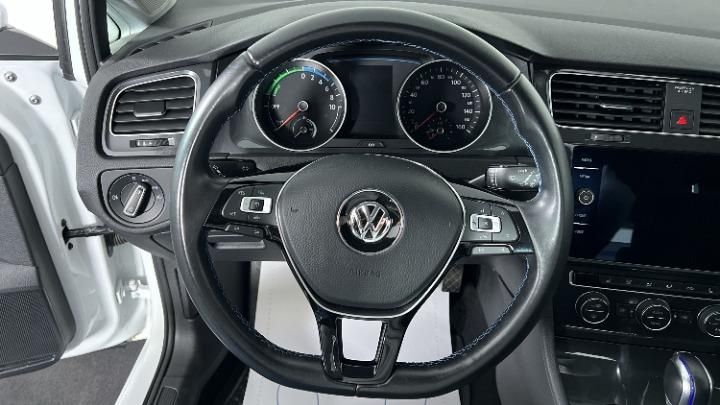 Photo 9 VIN: WVWZZZAUZKW917631 - VOLKSWAGEN GOLF 