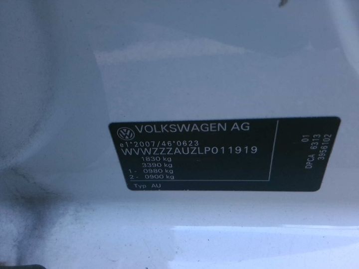 Photo 8 VIN: WVWZZZAUZLP011919 - VOLKSWAGEN GOLF 