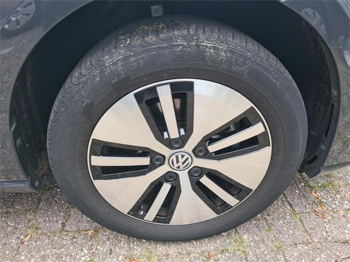 Photo 12 VIN: WVWZZZAUZLW909682 - VOLKSWAGEN E-GOLF 