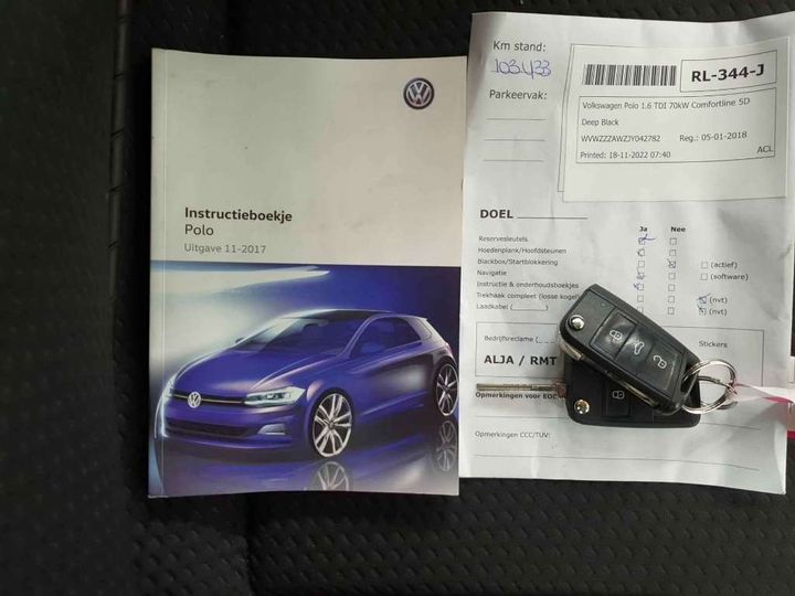 Photo 17 VIN: WVWZZZAWZJY042782 - VOLKSWAGEN POLO 