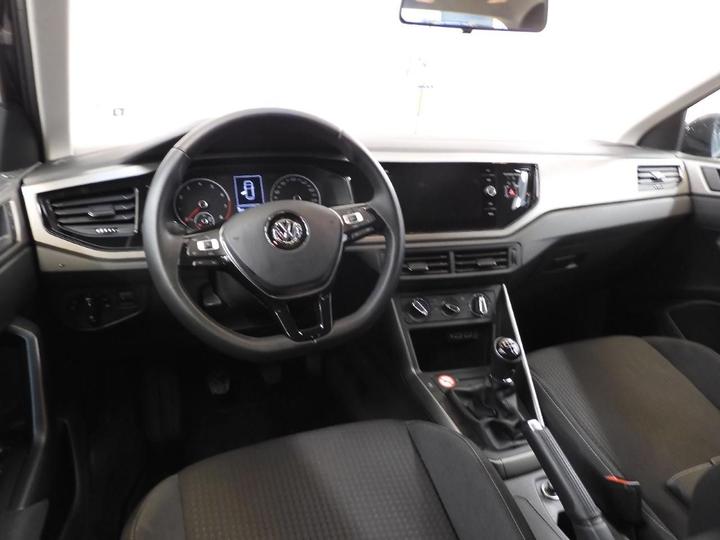 Photo 9 VIN: WVWZZZAWZJY053350 - VOLKSWAGEN POLO 