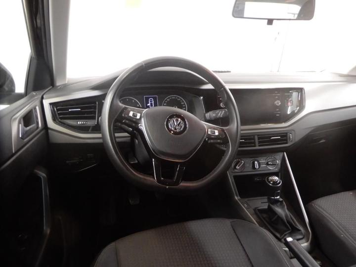 Photo 9 VIN: WVWZZZAWZJY063150 - VOLKSWAGEN POLO 