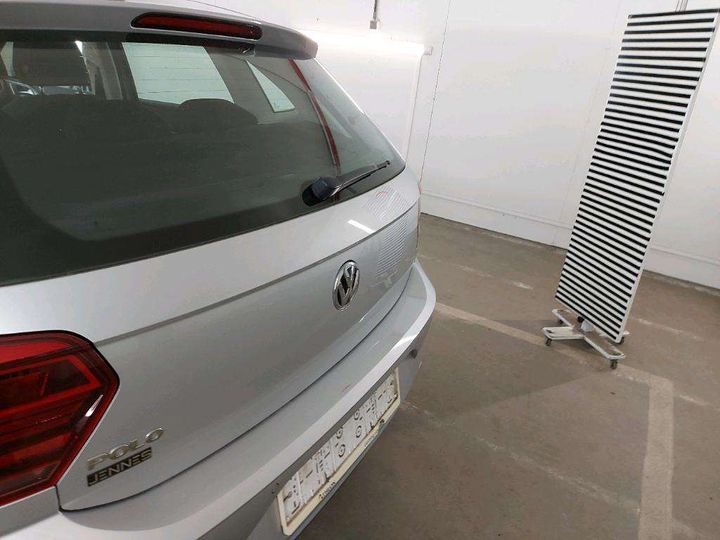 Photo 16 VIN: WVWZZZAWZJY103843 - VOLKSWAGEN POLO 