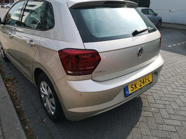 Photo 13 VIN: WVWZZZAWZJY103978 - VOLKSWAGEN POLO 