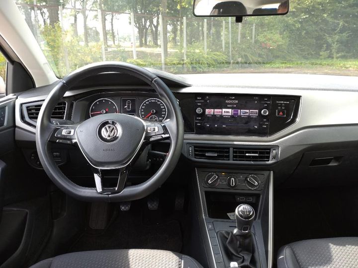 Photo 6 VIN: WVWZZZAWZJY137171 - VOLKSWAGEN POLO 