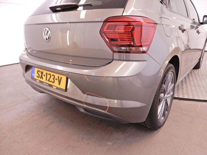 Photo 32 VIN: WVWZZZAWZJY203067 - VOLKSWAGEN POLO 