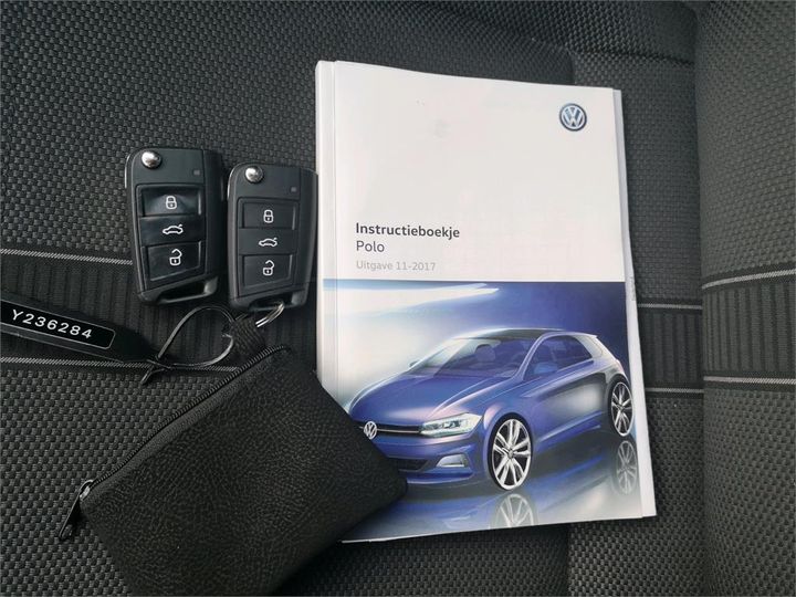 Photo 13 VIN: WVWZZZAWZJY236284 - VOLKSWAGEN POLO 