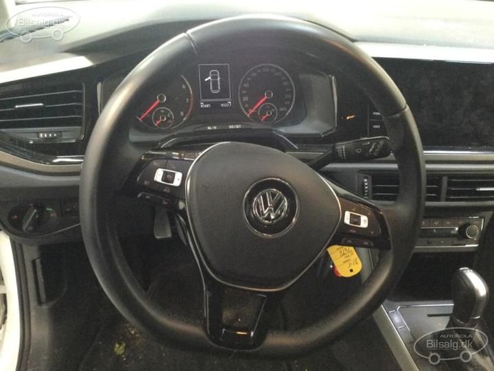 Photo 3 VIN: WVWZZZAWZKU057215 - VOLKSWAGEN POLO 