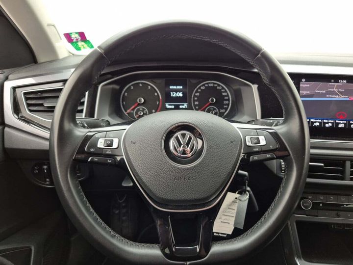 Photo 17 VIN: WVWZZZAWZKU057904 - VOLKSWAGEN POLO 