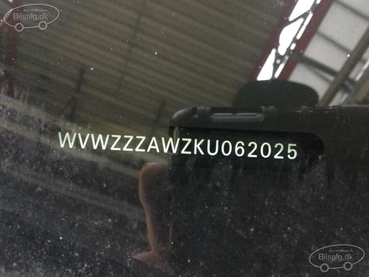 Photo 3 VIN: WVWZZZAWZKU062025 - VOLKSWAGEN POLO HATCHBACK 