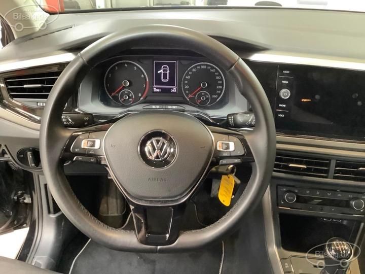 Photo 4 VIN: WVWZZZAWZKU063189 - VOLKSWAGEN POLO 