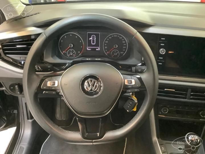 Photo 5 VIN: WVWZZZAWZKU063448 - VOLKSWAGEN POLO 