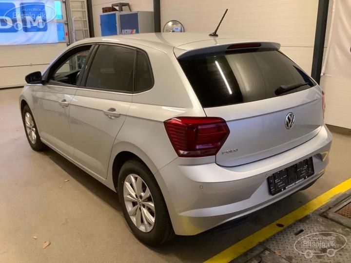 Photo 19 VIN: WVWZZZAWZKU063640 - VOLKSWAGEN POLO HATCHBACK 