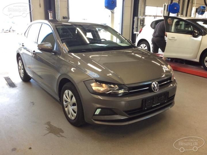 Photo 2 VIN: WVWZZZAWZKU069496 - VOLKSWAGEN POLO HATCHBACK 