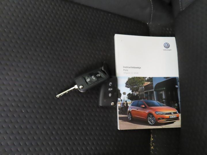 Photo 9 VIN: WVWZZZAWZKU092352 - VOLKSWAGEN POLO 