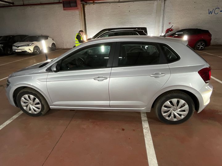 Photo 2 VIN: WVWZZZAWZKU094057 - VOLKSWAGEN POLO 