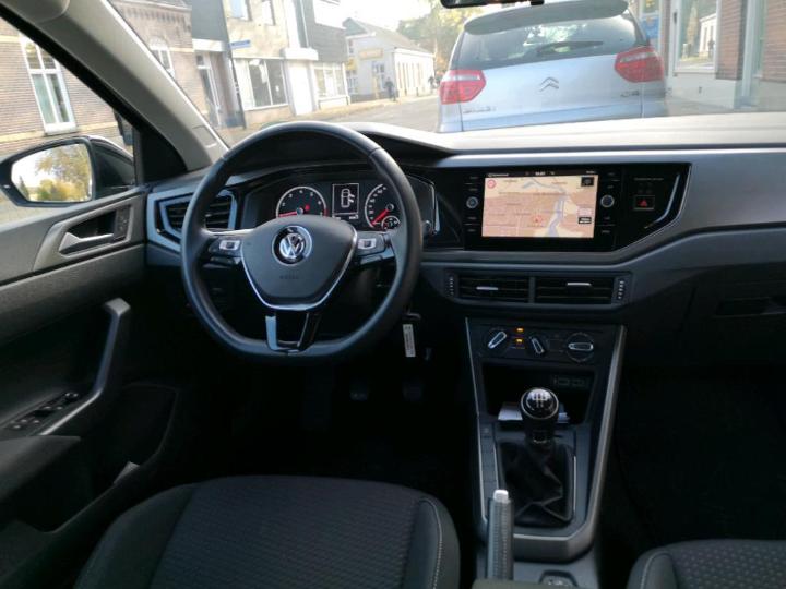 Photo 6 VIN: WVWZZZAWZKY011450 - VOLKSWAGEN POLO 