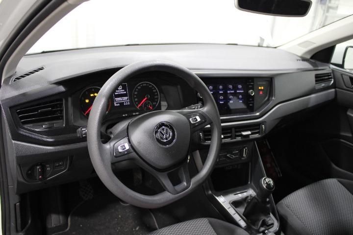 Photo 8 VIN: WVWZZZAWZKY043090 - VOLKSWAGEN POLO 