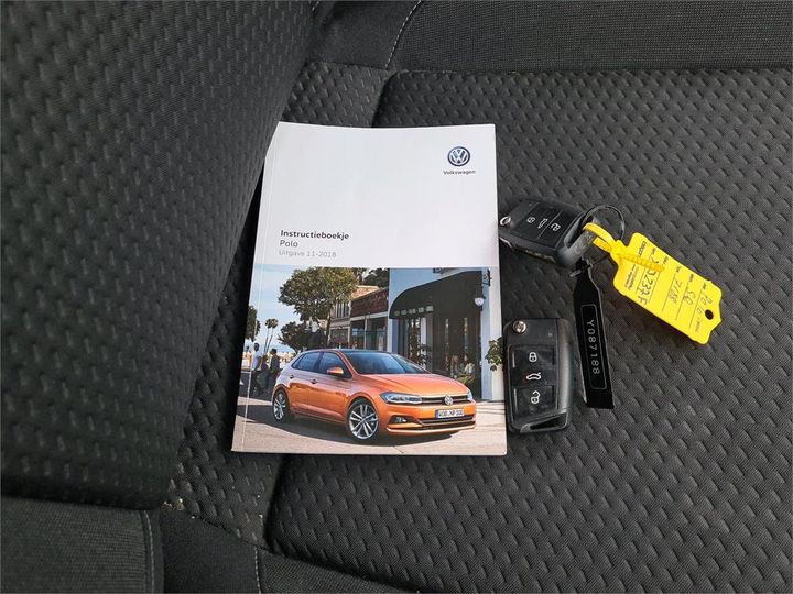 Photo 13 VIN: WVWZZZAWZKY087188 - VOLKSWAGEN POLO 