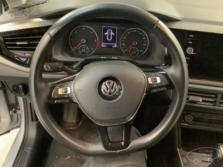 Photo 10 VIN: WVWZZZAWZKY132643 - VOLKSWAGEN POLO 