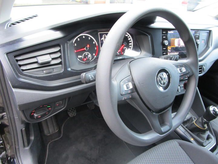 Photo 10 VIN: WVWZZZAWZKY172475 - VOLKSWAGEN POLO 