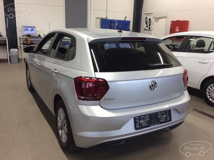 Photo 19 VIN: WVWZZZAWZKY173437 - VOLKSWAGEN POLO 