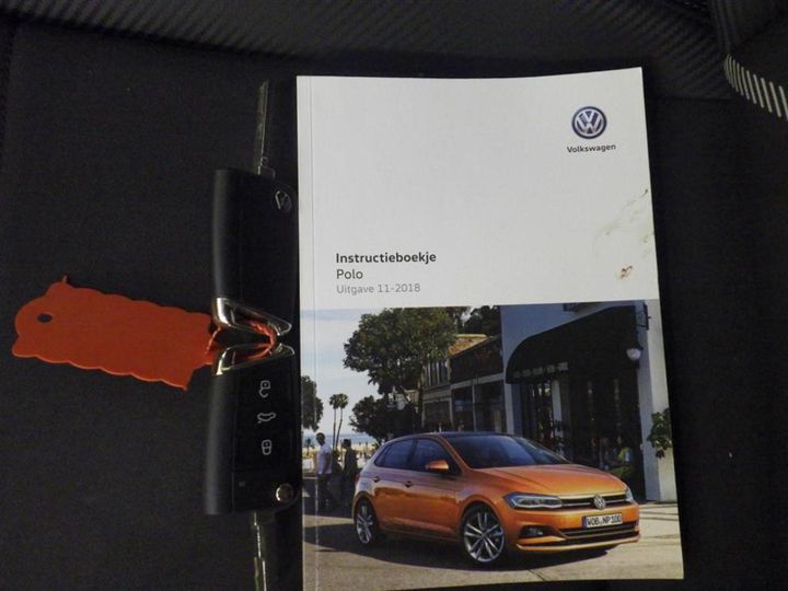 Photo 9 VIN: WVWZZZAWZKY176324 - VOLKSWAGEN POLO 