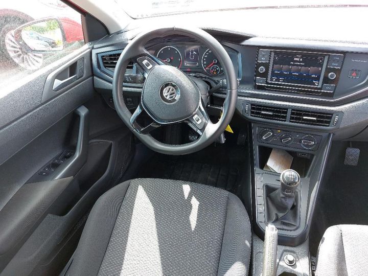 Photo 31 VIN: WVWZZZAWZKY177493 - VOLKSWAGEN POLO 