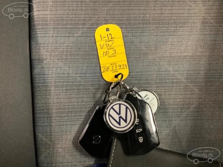 Photo 12 VIN: WVWZZZE1ZNP007180 - VOLKSWAGEN ID.3 HATCHBACK 