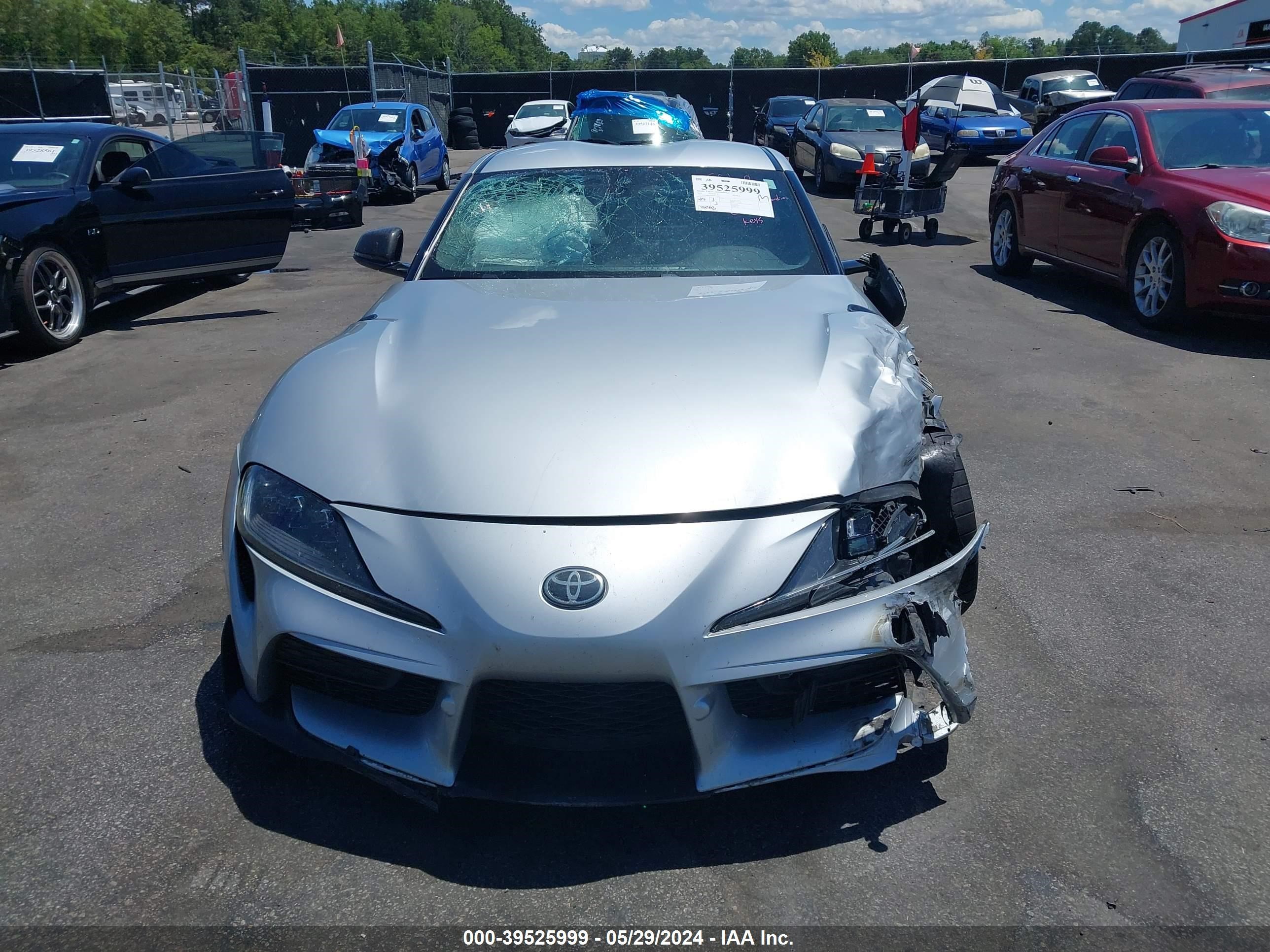 Photo 11 VIN: WZ1DB0C09MW038435 - TOYOTA SUPRA 